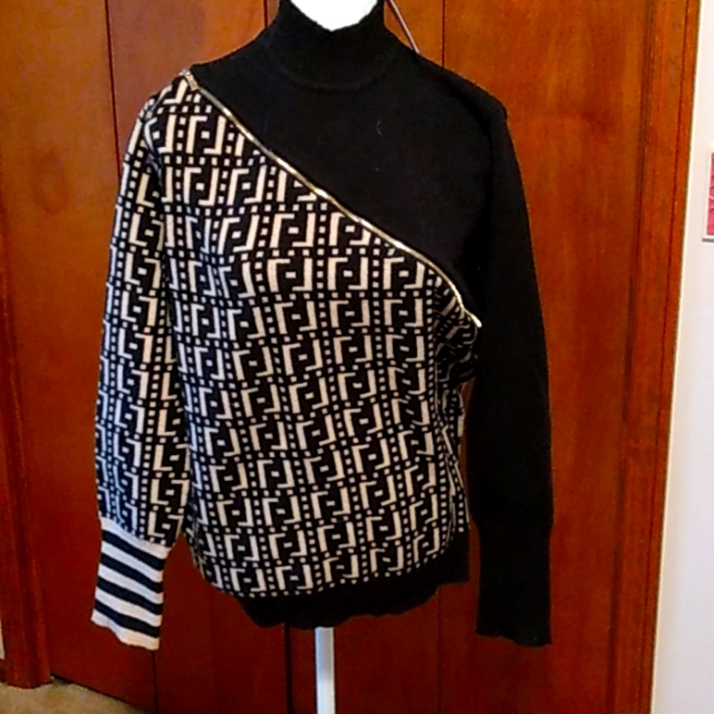 Women's Sweater
